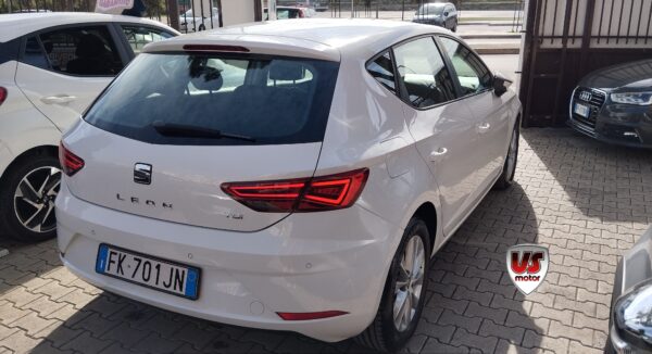 SEAT LEON - Image 4