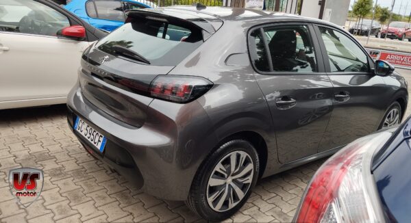 PEUGEOT 208 - immagine 4