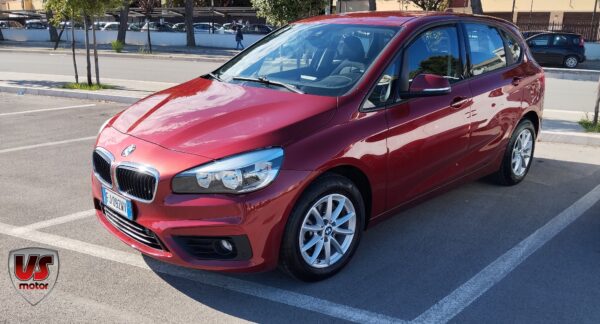 BMW 218D - immagine 3