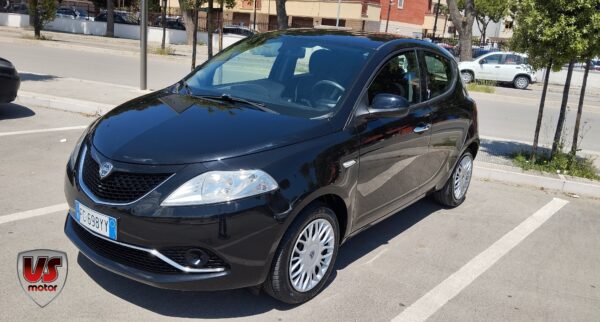 LANCIA YPSILON - immagine 3
