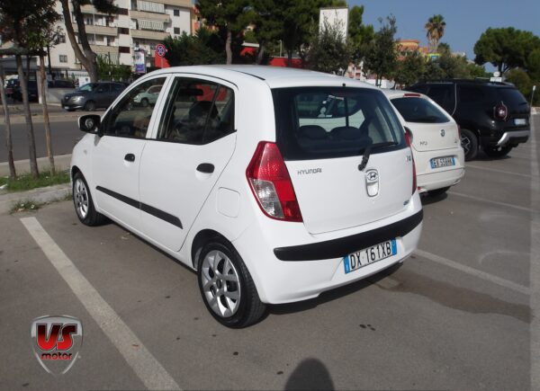 HYUNDAI I10 - immagine 4