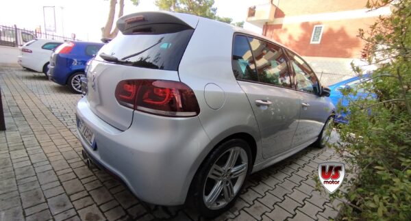 VOLKSWAGEN GOLF R - immagine 3