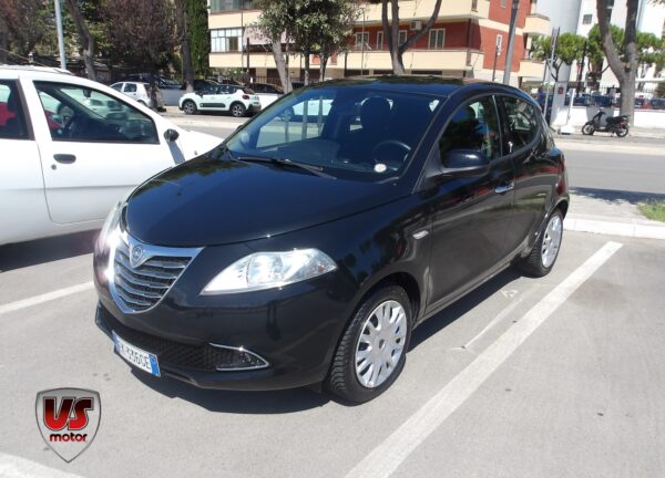 LANCIA YPSILON - immagine 3
