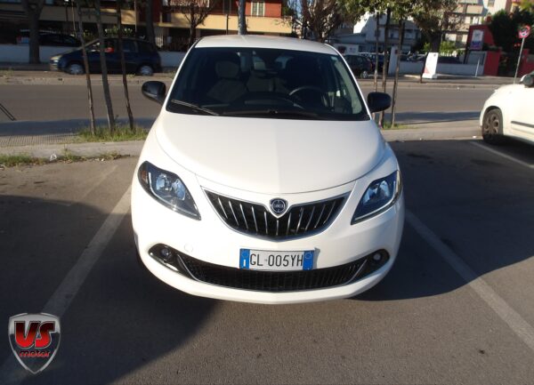 LANCIA YPSILON - immagine 2