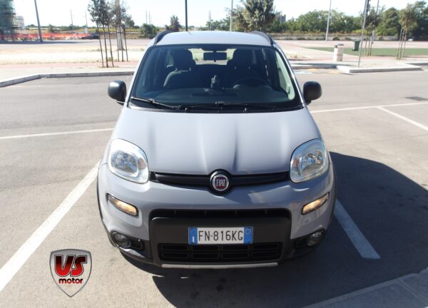 FIAT PANDA - immagine 2