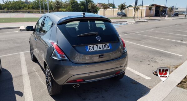 LANCIA YPSILON - immagine 3