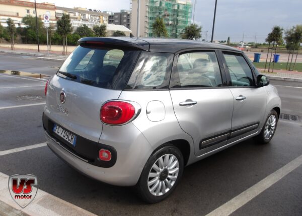 FIAT 500L - immagine 4