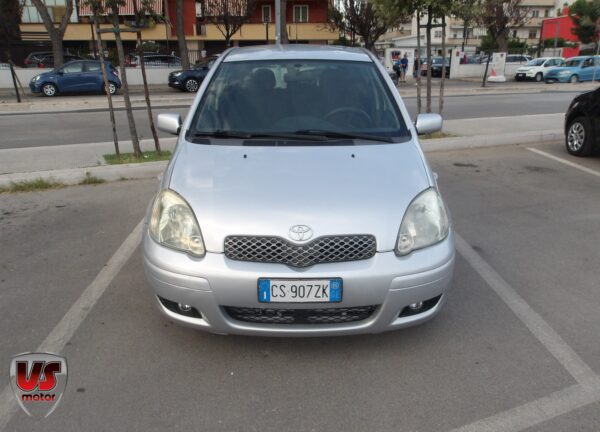 TOYOTA YARIS - immagine 2