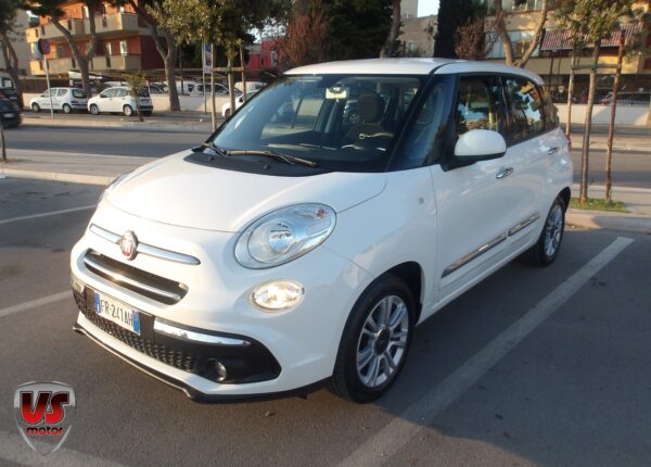 FIAT 500L - immagine 3
