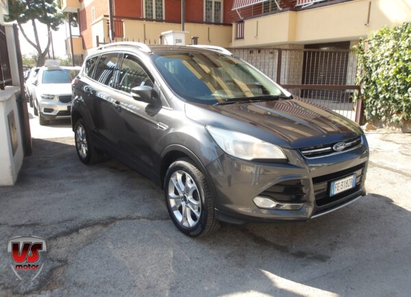 FORD KUGA