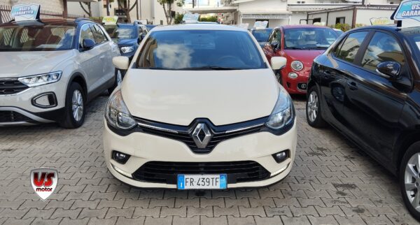 RENAULT CLIO - immagine 2