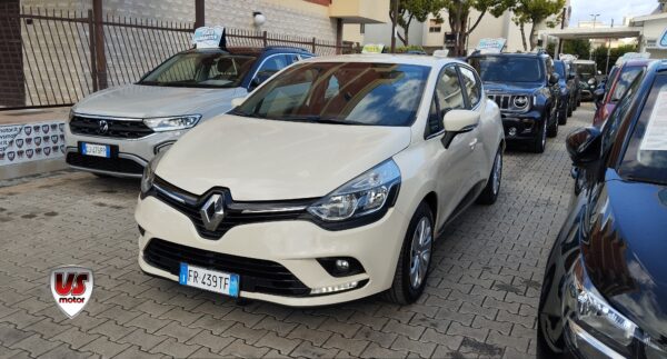 RENAULT CLIO - immagine 3