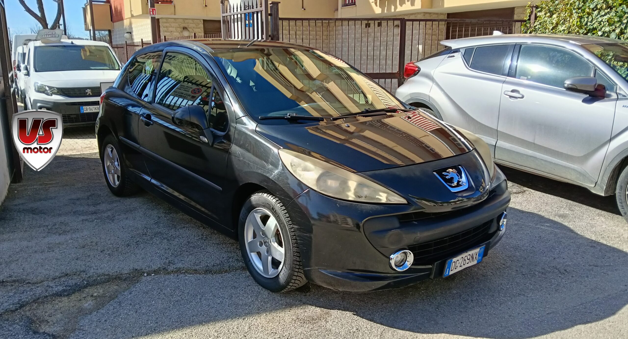 PEUGEOT 207