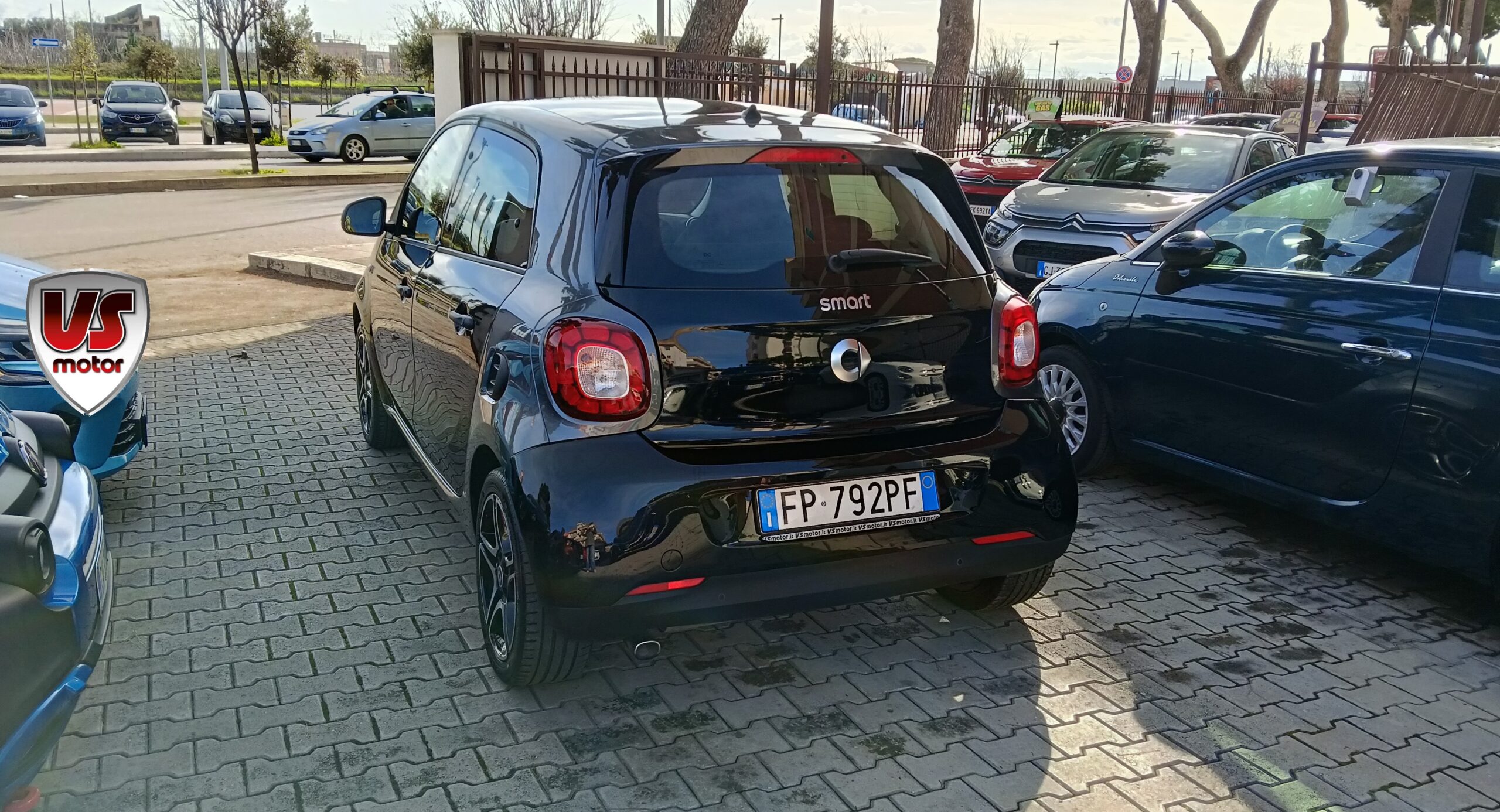SMART FORFOUR - immagine 2